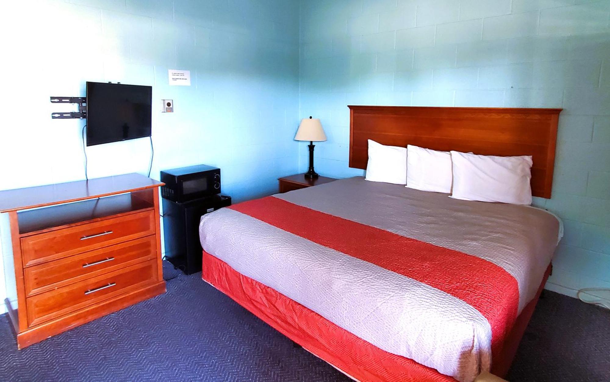 Holiday Host Motel & Rv Park 소노라 외부 사진